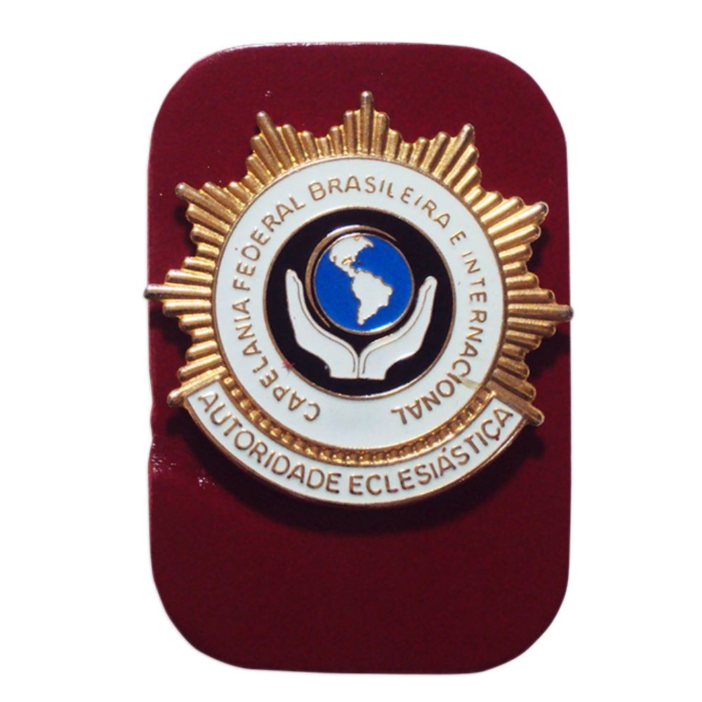 Carteira com Porta-Crachá e Brasão Removível – Couro Legítimo