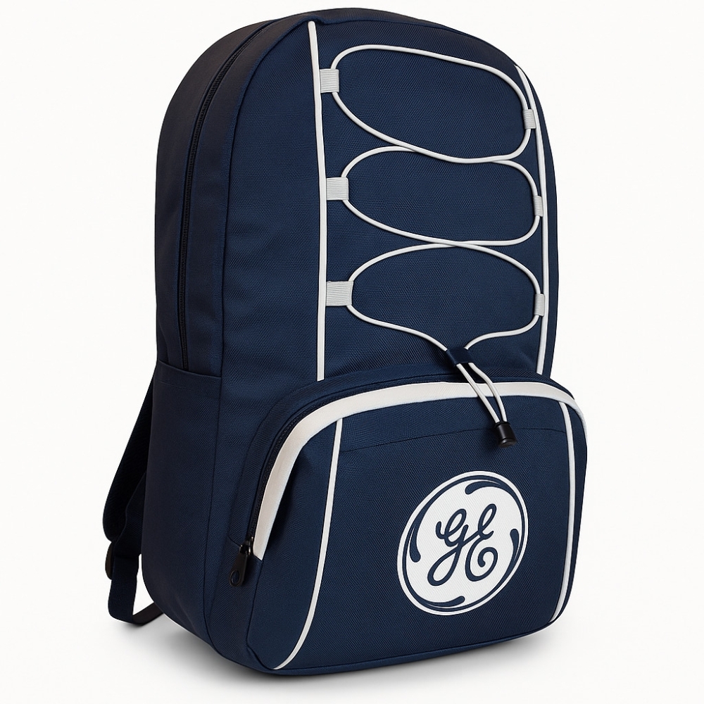 Mochila Personalizada com Bolso Frontal e Detalhes em Lona-M201